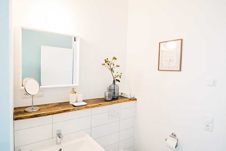 ElbQuartier Apartments Magdeburg ALFRED Obergeschoss Bad1